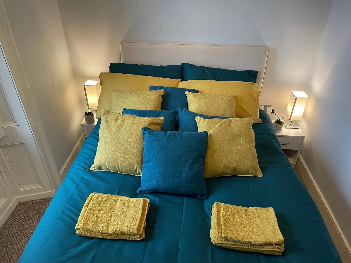 Wall St Flat By Hnfc Stays - Netflix & Popcorn Newcastle-upon-Tyne